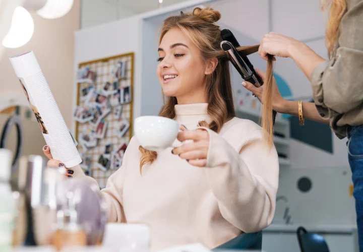 Krehaartiv als Friseurname mit Selbstironie